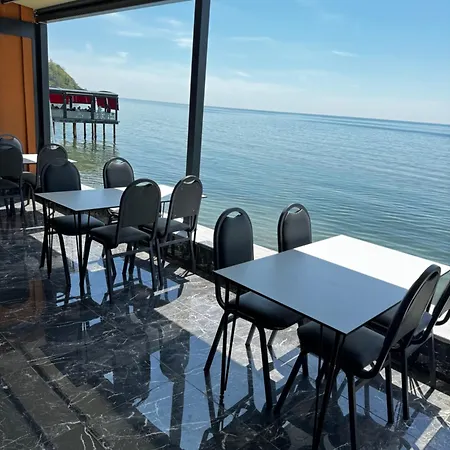 Apartmanhotel Martek & Mg Koseilyas